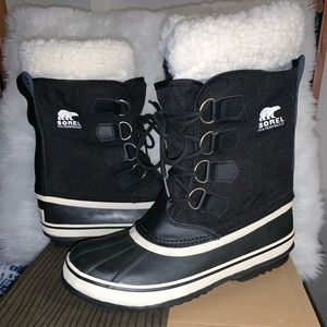 Sorel Winter Carnival Boots